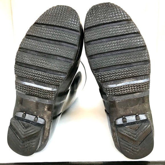 Hunter: tall glossy black rainboots (M7/F8) - Picture 11 of 12